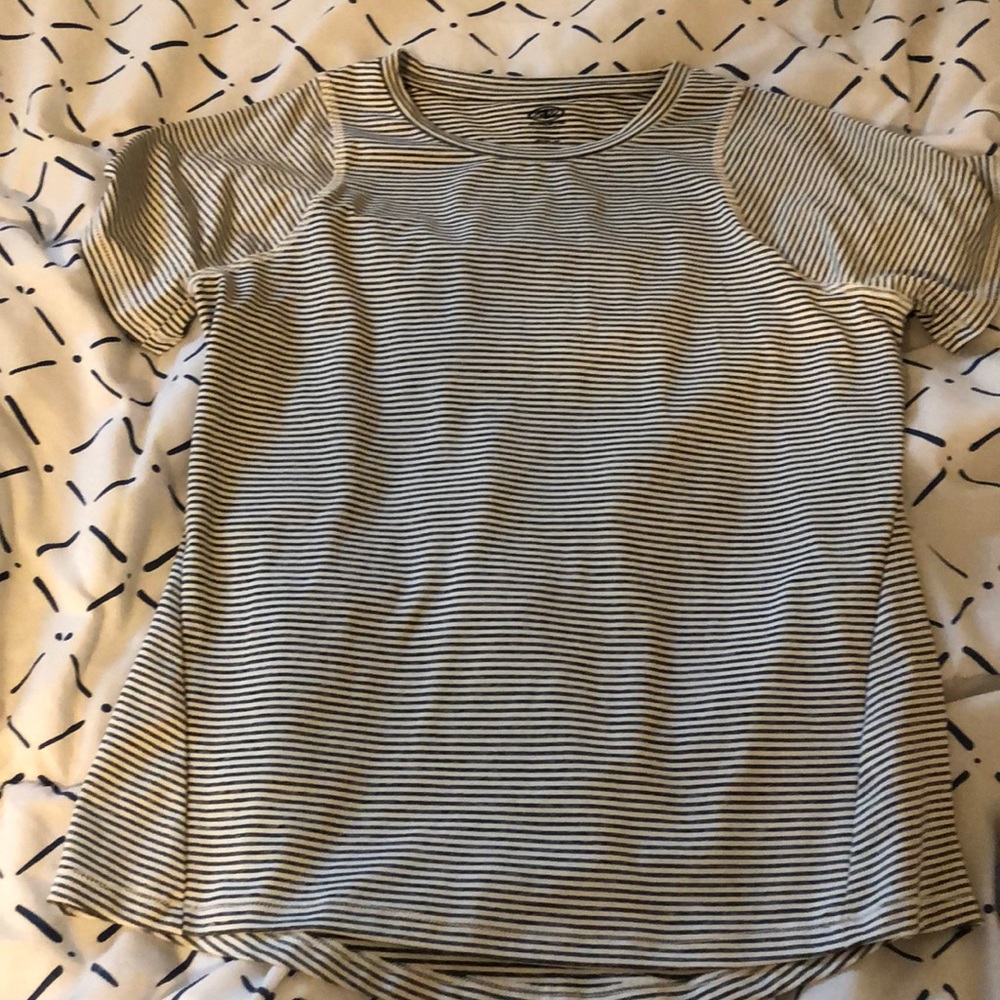 Tee